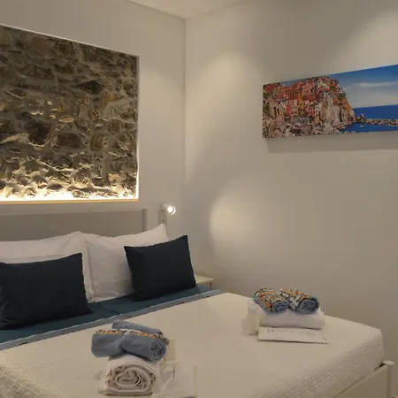 La Perla Marina Manarola